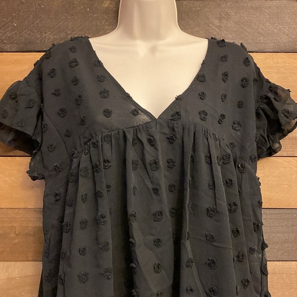 Black Swiss Dot Babydoll Blouse – Size Large 🖤 - Picture 2 of 12